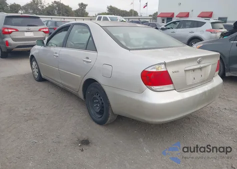2005 Toyota Camry Le from USA, damaged, VIN 4T1BE32K05U527400